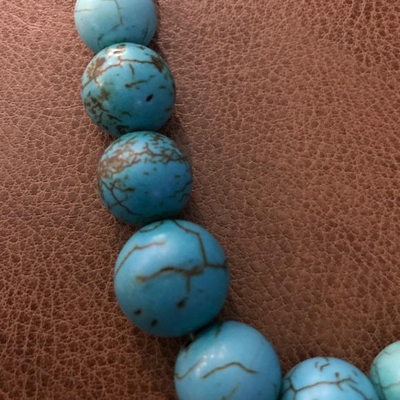 Real Turquoise Beads with Copper Veining. - Picture 4 of 7